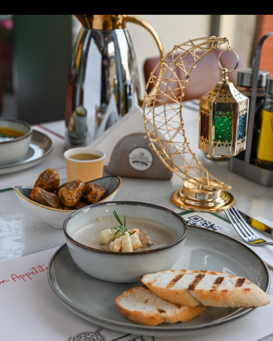 Ramadan iftar spread with dates and soup at Mazencito Pizzeria